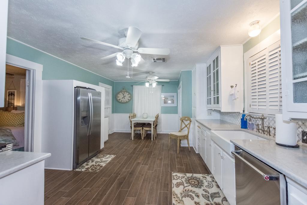Agape Front Cottage Фредеріксбург Екстер'єр фото