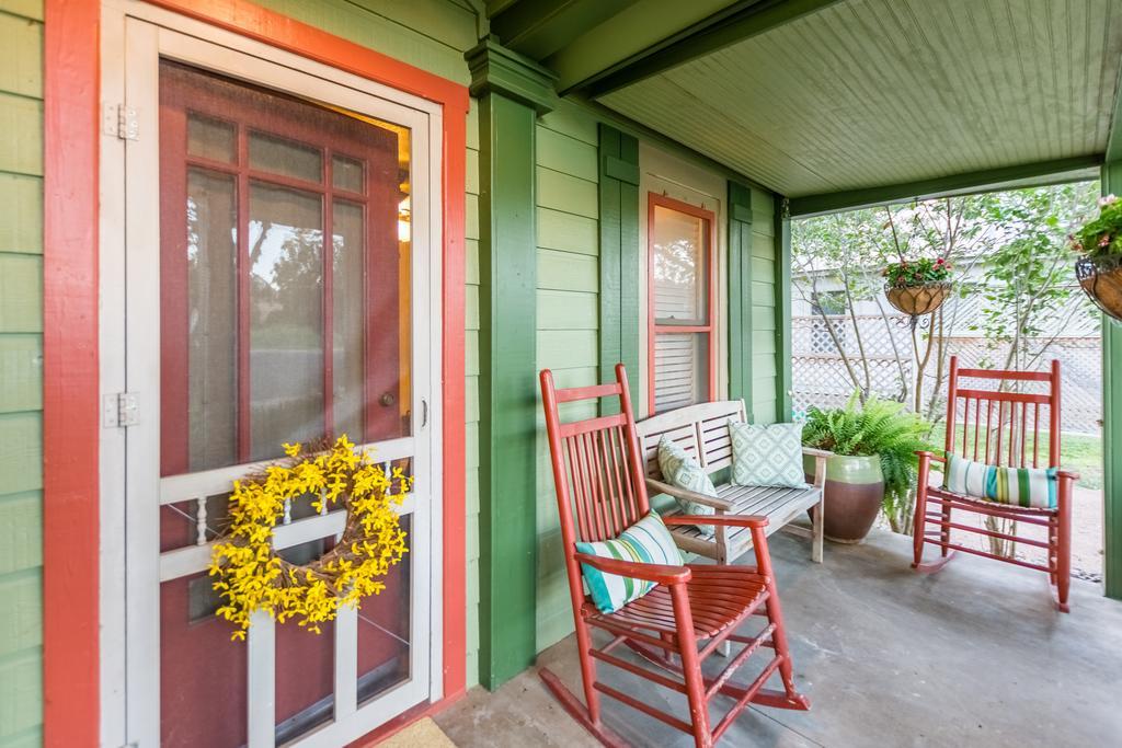 Agape Front Cottage Фредеріксбург Екстер'єр фото